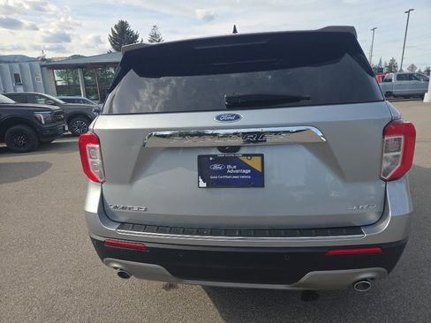 Certified 2023 Ford Explorer Limited AWD/4WD image 6
