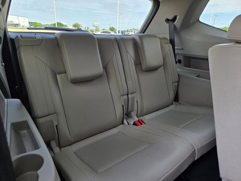 Used 2018 Volkswagen Atlas SE FWD image 25