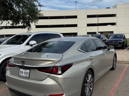 Used 2020 Lexus ES 350 w/ Accessory Package 2 FWD image 4