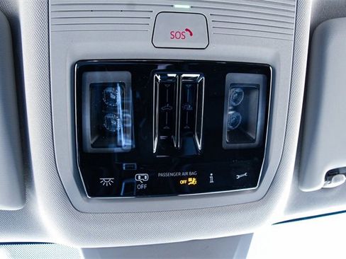 New 2026 Volkswagen Atlas Peak Edition image 25