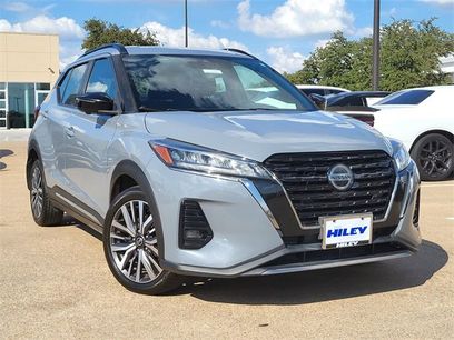 Used 2021 Nissan Kicks SR