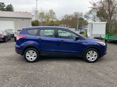 Used 2016 Ford Escape S FWD image 4