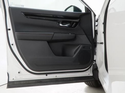 Certified 2026 Honda CR-V Sport Touring image 18