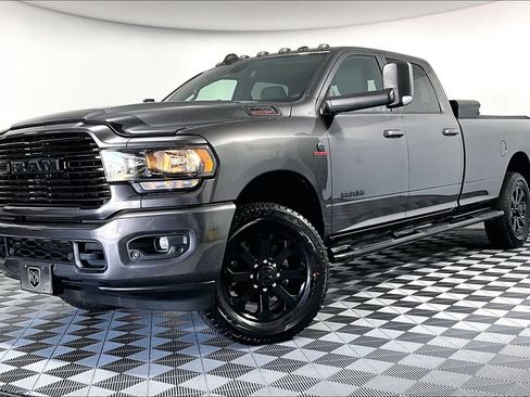 Used 2021 RAM 3500 Big Horn w/ Night Edition AWD/4WD image 2