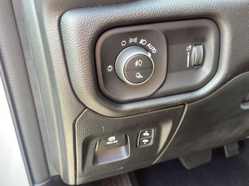 Used 2026 RAM 1500 Big Horn AWD/4WD image 16