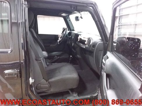 Used 2014 Jeep Wrangler Unlimited Sport w/ Quick Order Package 24S image 13