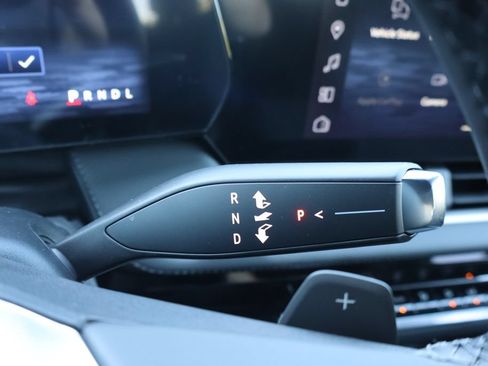 New 2026 Chevrolet Equinox LT AWD/4WD image 10