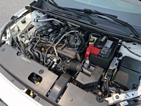 Used 2020 Nissan Sentra SV FWD image 27