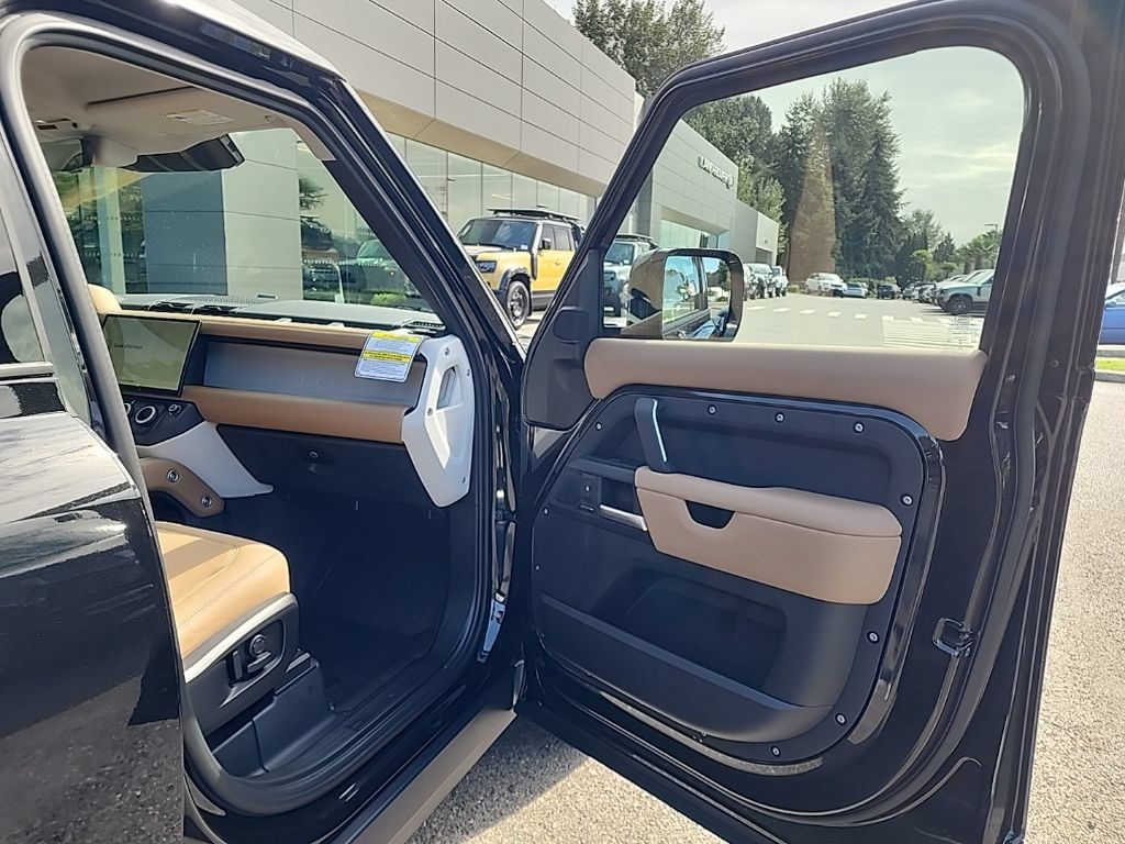 New 2026 Land Rover Defender 110 S AWD/4WD image 21