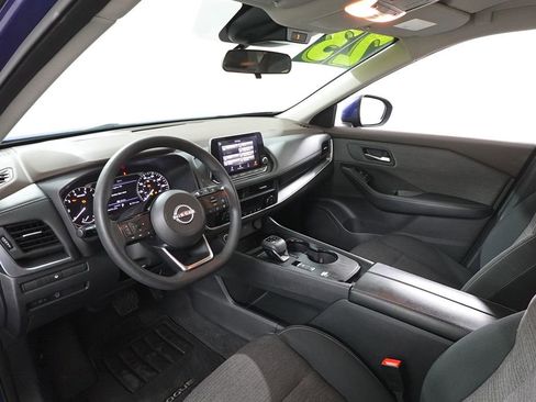 Used 2023 Nissan Rogue SV image 13