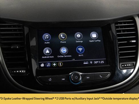 Used 2019 Chevrolet Trax LT w/ LT Convenience Package image 25