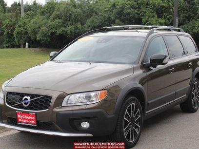 Used 2016 Volvo XC70 T5 Platinum w/ Climate Package