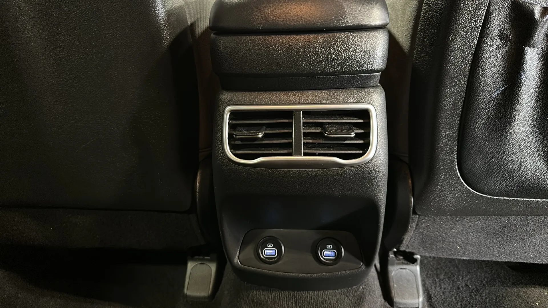 Used 2023 Hyundai Santa Fe SEL AWD/4WD image 21