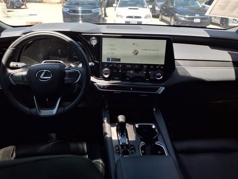 Used 2025 Lexus RX 450h AWD w/ Luxury Package image 19