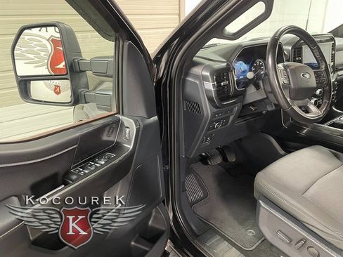 Used 2022 Ford F150 XLT w/ Equipment Group 302A High image 10