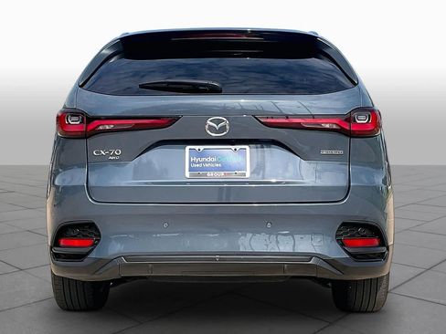 Used 2025 MAZDA CX-70 3.3 Turbo w/ Preferred Package AWD/4WD image 5
