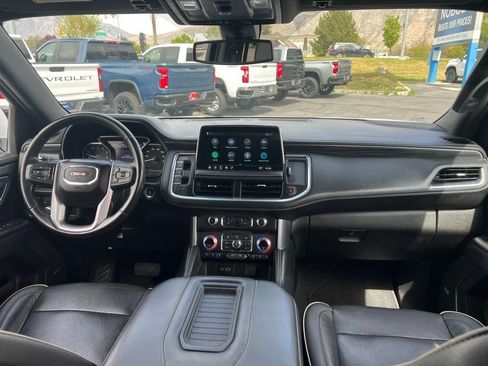 Used 2021 GMC Yukon XL SLT AWD/4WD image 26