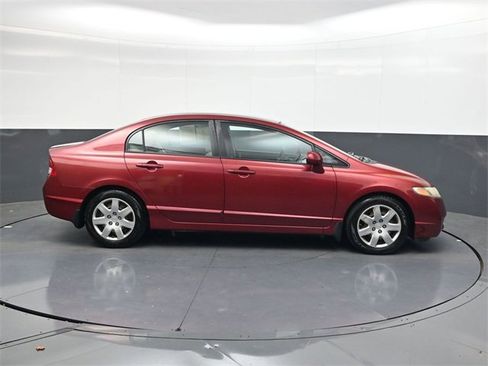 Used 2011 Honda Civic LX image 3