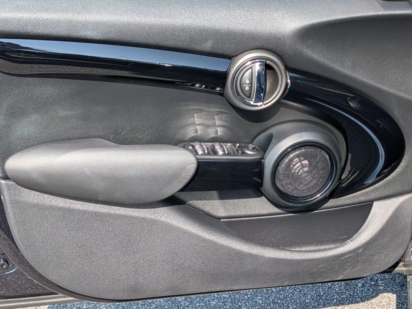 Used 2020 MINI Cooper S FWD image 10
