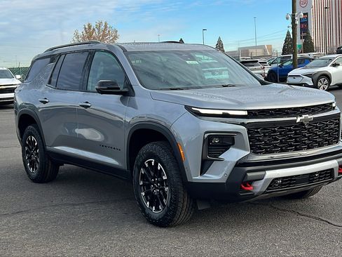 New 2026 Chevrolet Traverse Z71 image 3