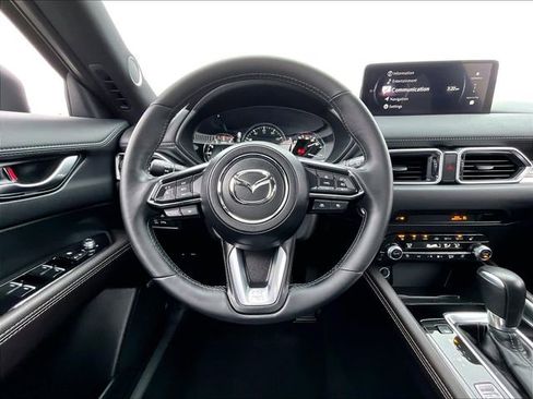Used 2024 MAZDA CX-5 Signature image 17
