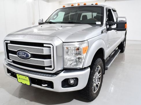 Used 2015 Ford F350 Platinum image 2