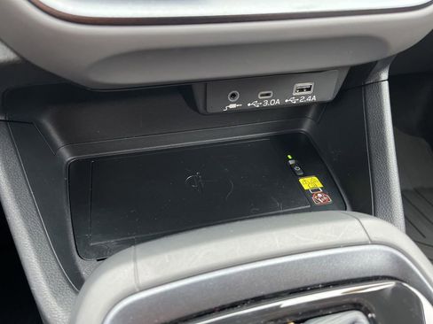 Certified 2025 Subaru Crosstrek 2.5i Sport w/ Crosstrek Mirror Package image 18