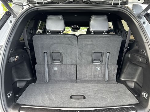 Used 2024 Jeep Grand Cherokee L Limited image 30