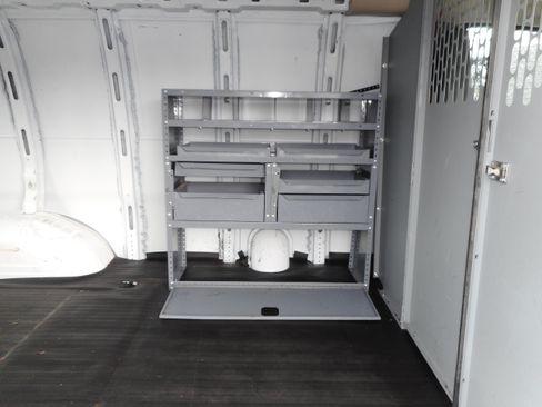 Used 2016 Chevrolet Express 2500 RWD image 20