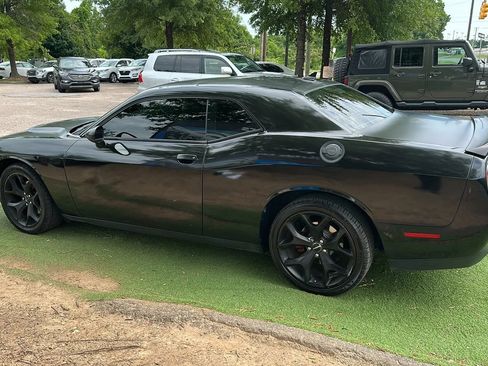 Used 2015 Dodge Challenger R/T Plus RWD image 4