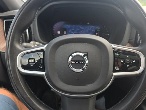 Used 2022 Volvo XC60 T8 Inscription w/ Advanced Package AWD/4WD image 14