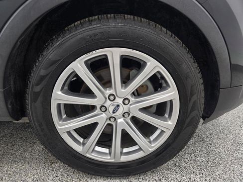 Used 2017 Ford Explorer Limited FWD image 34