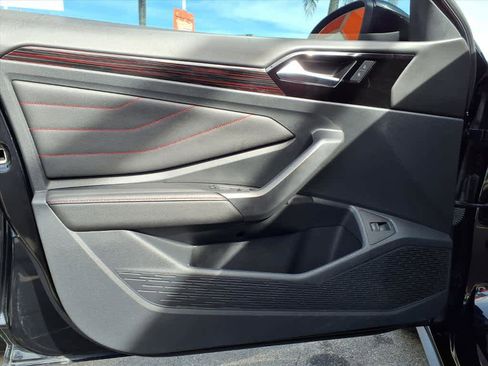 Used 2024 Volkswagen Jetta GLI Autobahn w/ GLI Black Package image 17