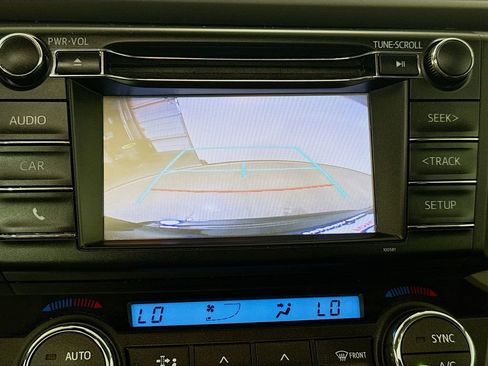 Certified 2018 Toyota RAV4 XLE FWD image 14