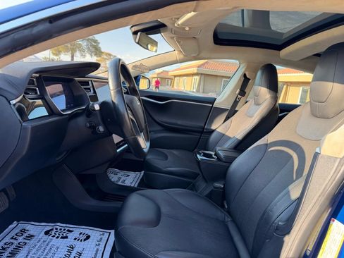 Used 2016 Tesla Model S 70 RWD image 12