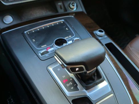 Used 2018 Audi Q5 2.0T Premium Plus image 28