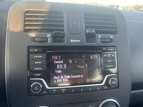 Used 2016 Nissan Leaf S w/ Charger Package FWD image 18