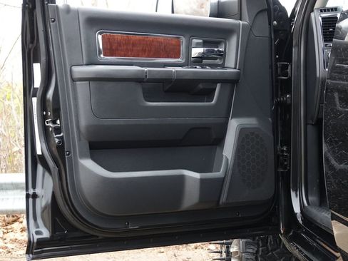 Used 2011 RAM 3500 Laramie w/ Cold Weather Group image 34