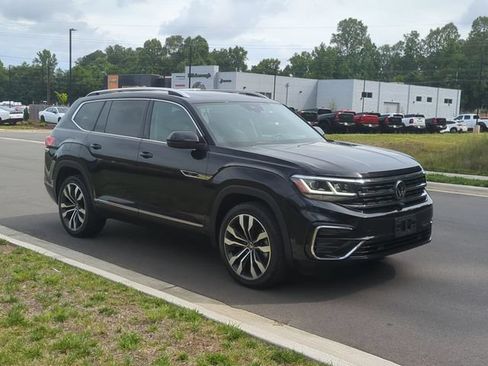 Used 2023 Volkswagen Atlas SEL Premium AWD/4WD image 15
