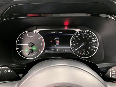 Used 2024 Nissan Pathfinder SV AWD/4WD image 29
