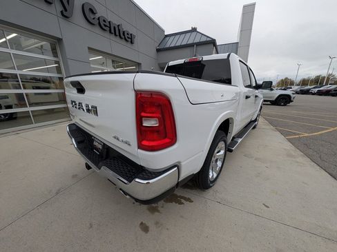 New 2026 RAM 1500 4x4 Crew Cab image 8