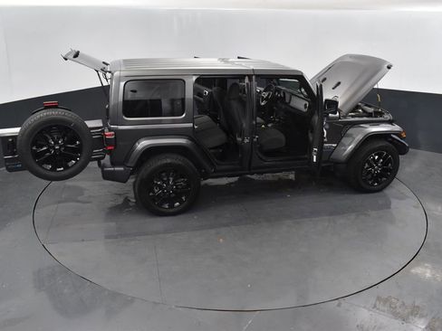 Used 2025 Jeep Wrangler Unlimited Sahara w/ Safety Group AWD/4WD image 51
