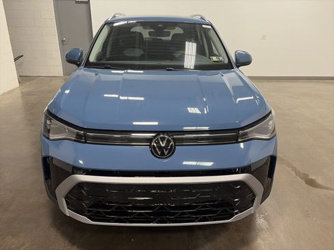 New 2026 Volkswagen Taos SEL image 38