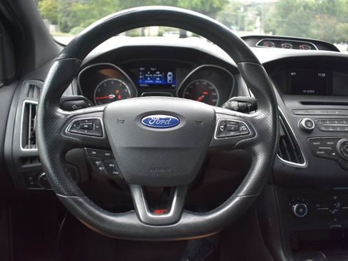 Used 2016 Ford Focus ST FWD image 21