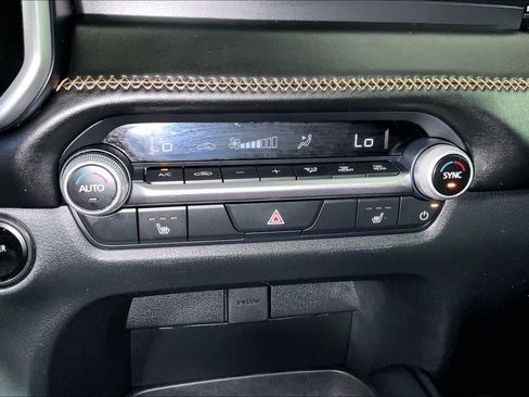 Used 2025 MAZDA CX-50 AWD 2.5 Hybrid w/ Premium Pkg image 29