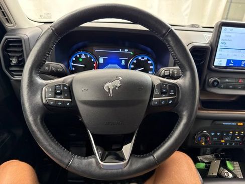 Used 2023 Ford Bronco Sport Outer Banks w/ Tech Package AWD/4WD image 22