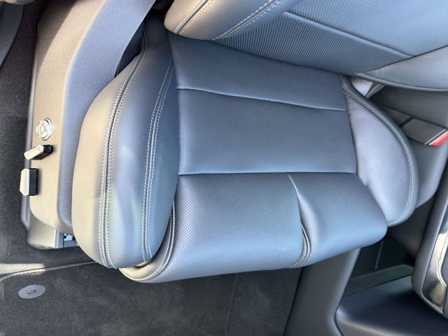 New 2027 Lincoln Navigator Reserve w/ Jet Appearance Package AWD/4WD image 16