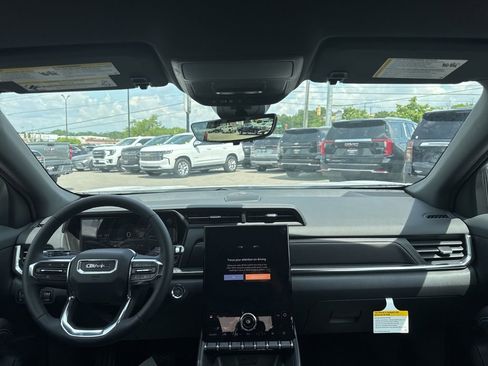 New 2026 GMC Terrain Elevation w/ Technology Package II FWD image 25