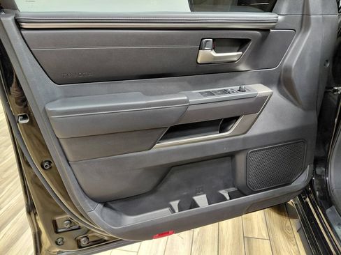 Used 2022 Toyota Tundra SR5 AWD/4WD image 41