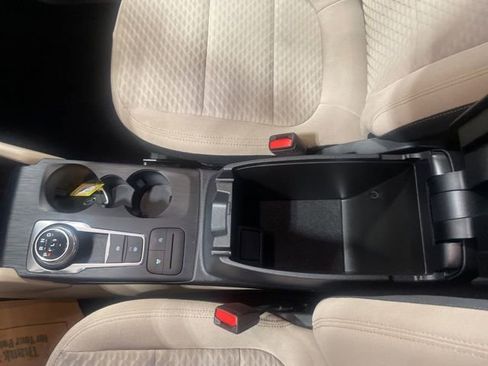 Used 2022 Ford Escape SE w/ Convenience Package image 15